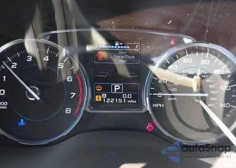 2018 Subaru Forester 2.5I Premium из США, поврежденный, VIN JF2SJAGC7JH555222